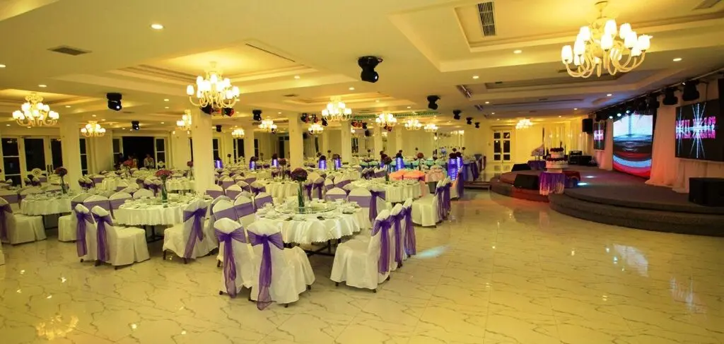 Куинён: Royal Hotel & Healthcare Resort Quy Nhon