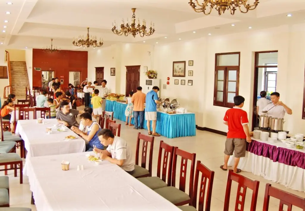 Халонг: Van Hai Hotel