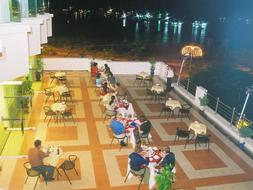 Хайфон: Holiday View Hotel