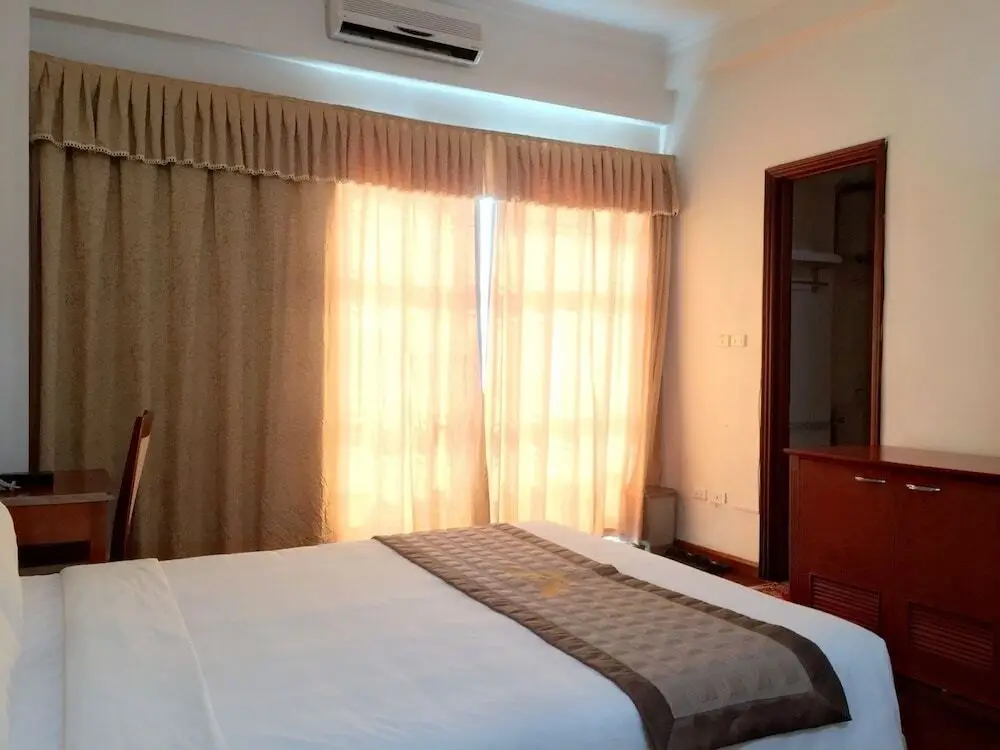 Хайфон: Holiday View Hotel