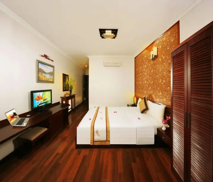 Ханой: Hanoi House Hotel & Travel