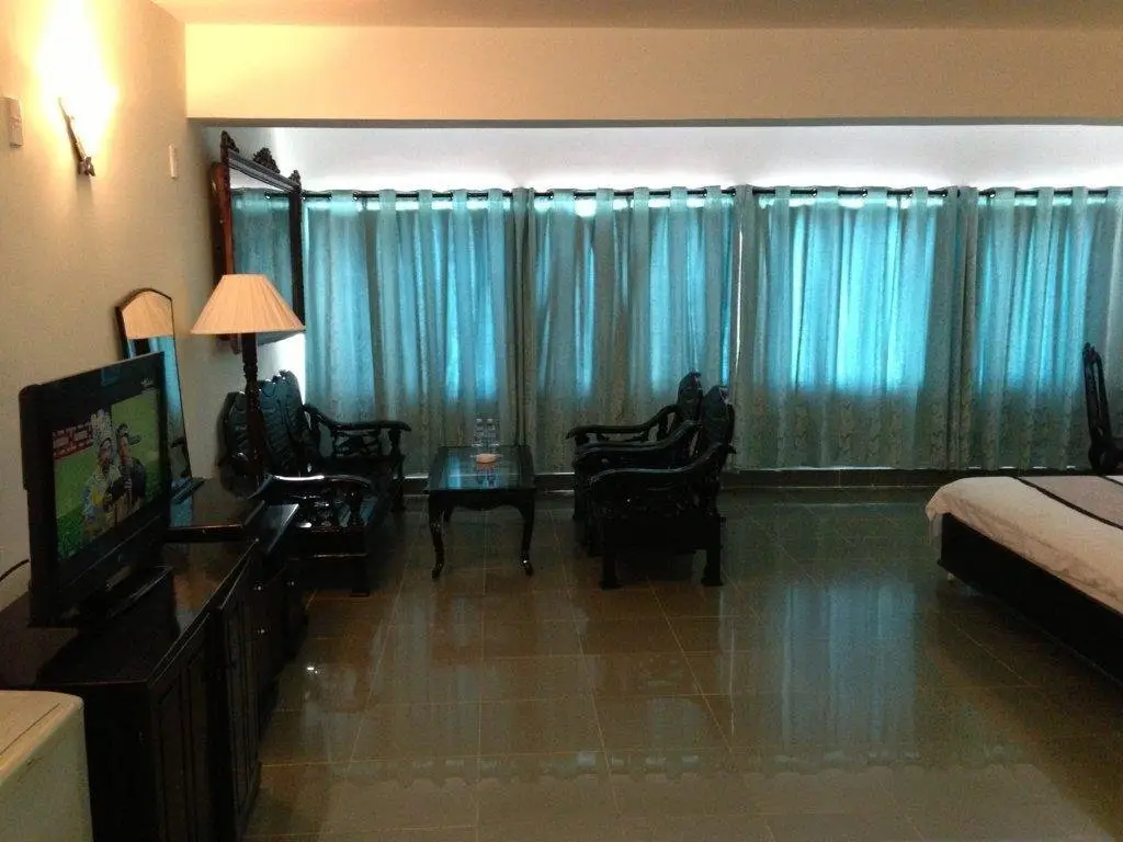 Хюэ: River View Hue Hotel