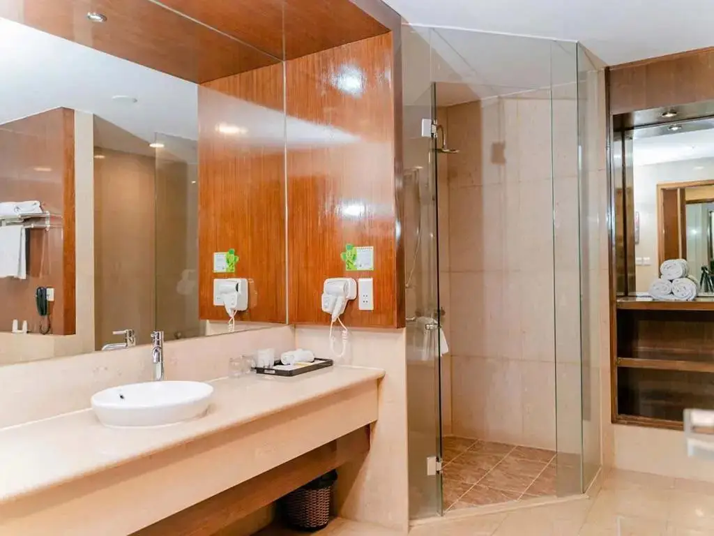 Биен-Хоа: Wooshu Hotel