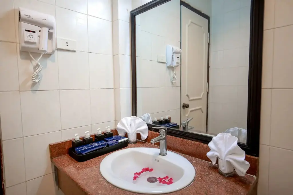 Ханой: Hoa Binh Hotel