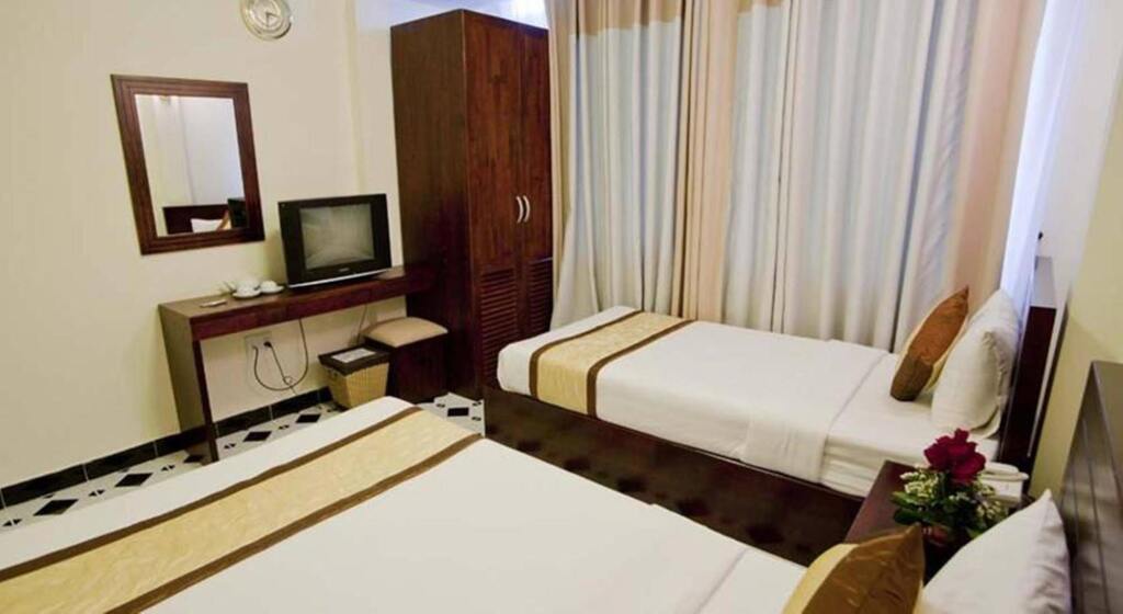 Хошимин: Seventy Hotel