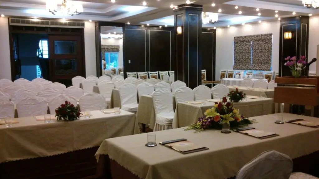 Халонг: Golden Halong Hotel