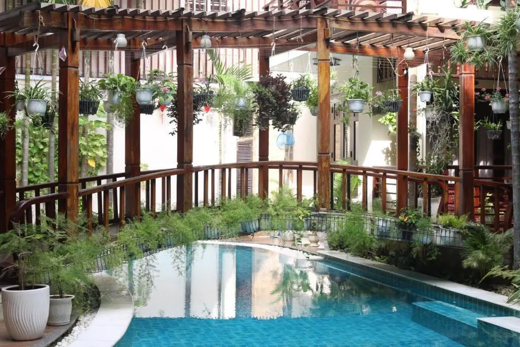 Хойан: Long Life Riverside Hotel & Spa