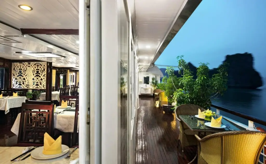 Халонг: Halong Paloma Cruise
