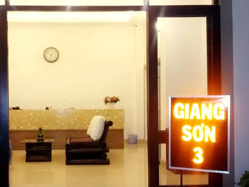 Хошимин: OYO 1144 Giang Son 3 Hotel