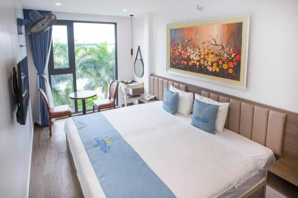 Ханой: Hanoi Lake View Hotel & Travel