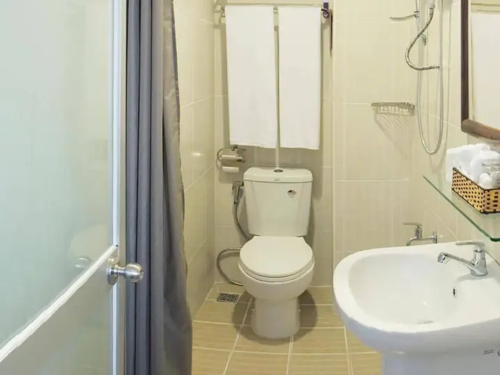 Хошимин: Yens Hotel