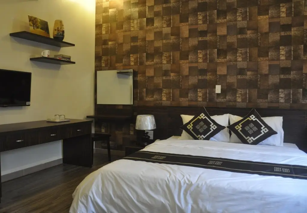 Хайфон: Rose Hotel