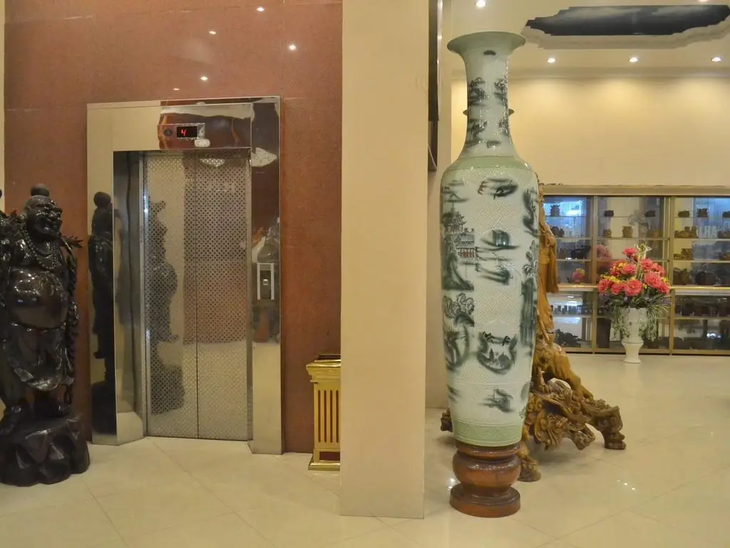 carousel image 1