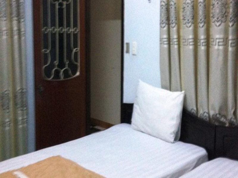 Дананг: Long Phu Hotel