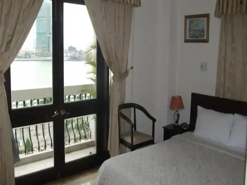 Дананг: Y Van Hotel