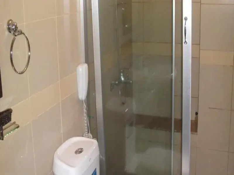 Дананг: Y Van Hotel