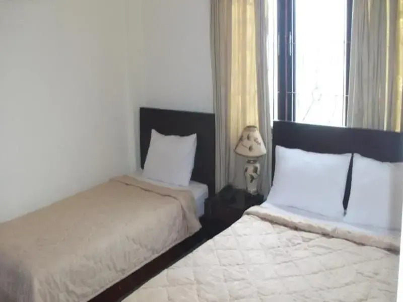 Дананг: Y Van Hotel