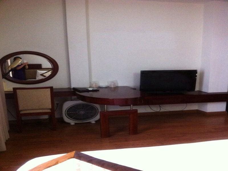 Long Anh Hotel — фото 1
