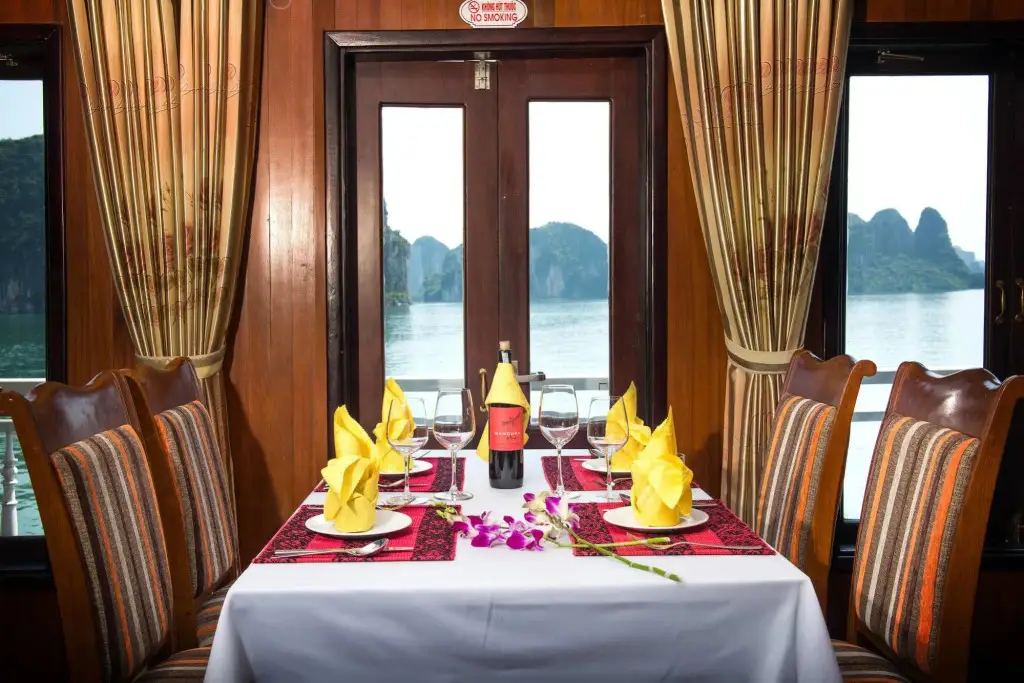Халонг: Gray Line Halong Cruise