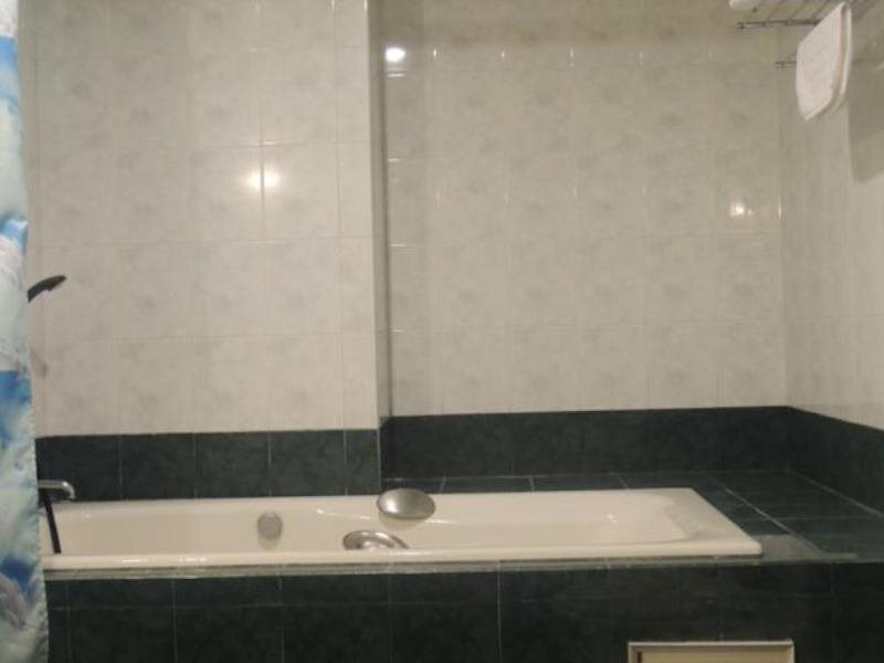 Ханой: Army Guest House