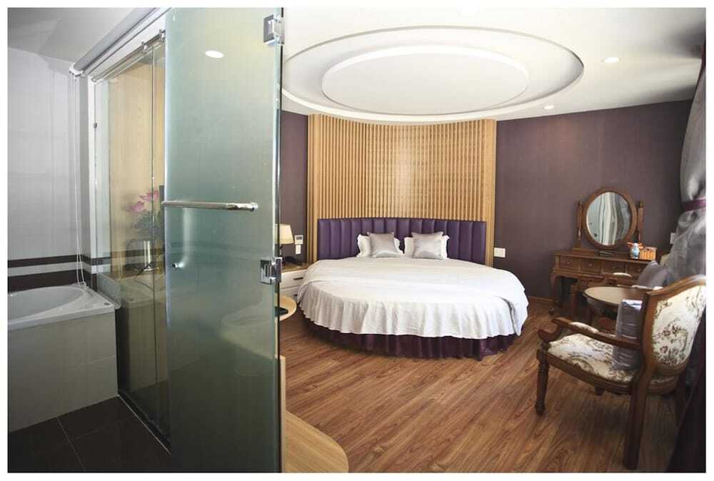 Нячанг: Bay Hotel
