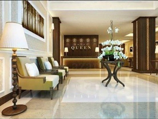 Плейку: Queen Hotel