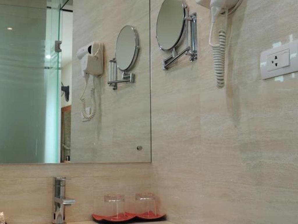 Ханой: B Hotel
