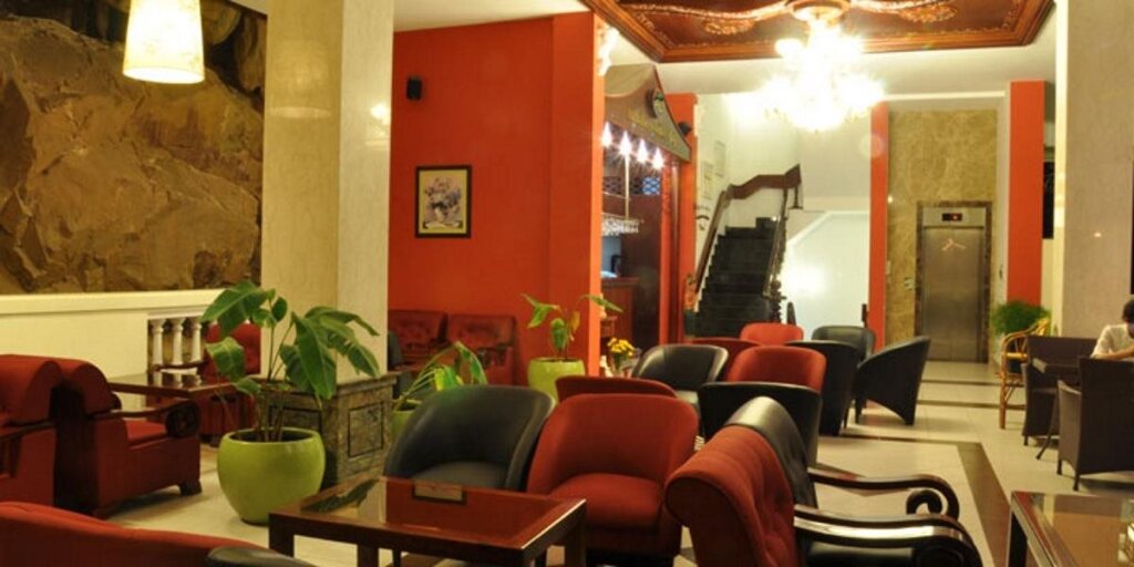 Nathalie's Vung Tau Restaurant & Hotel — фото 1