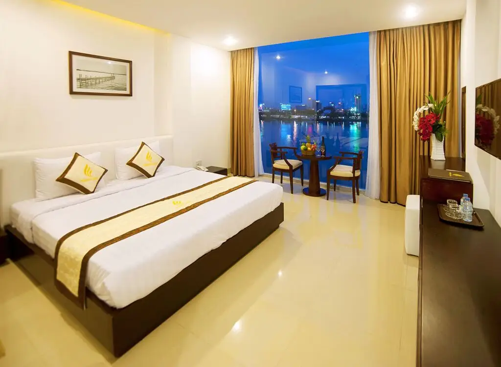 Hoang Linh Riverside Hotel — фото 1