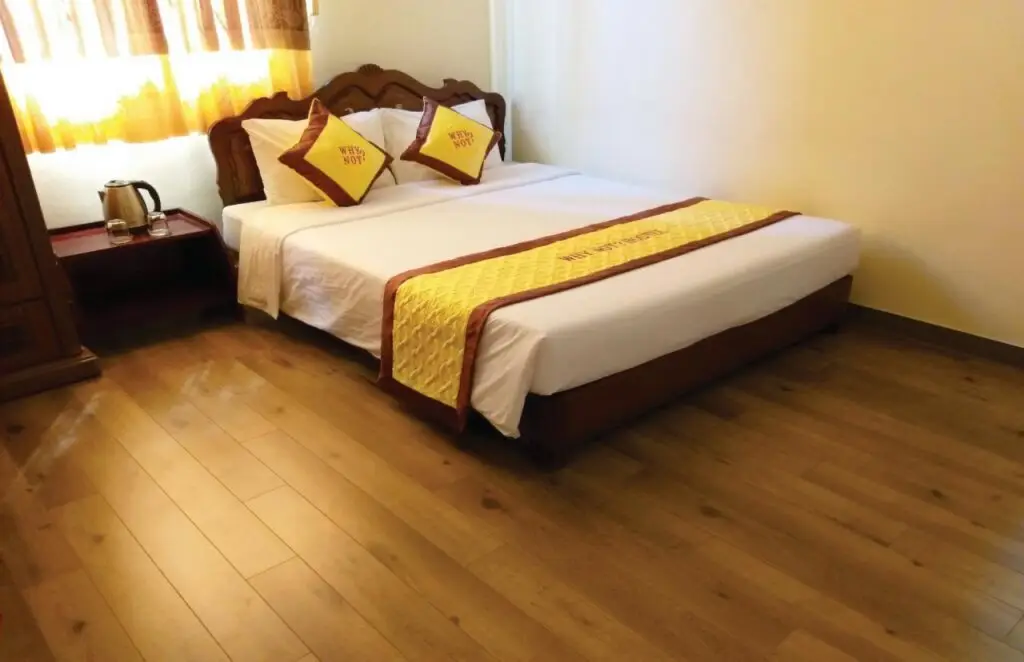 Хюэ: Whynot Hotel