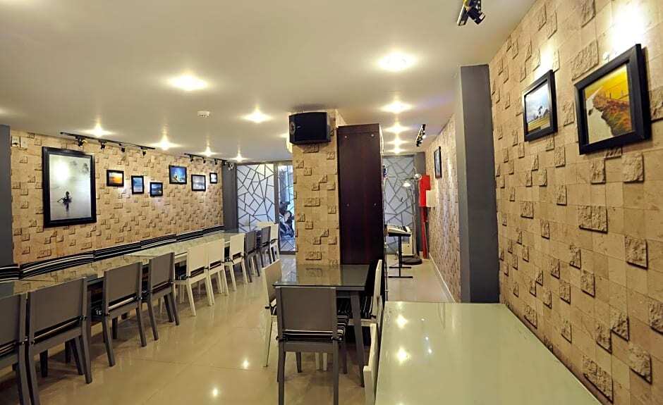 Дананг: The Carnation Hotel Da Nang