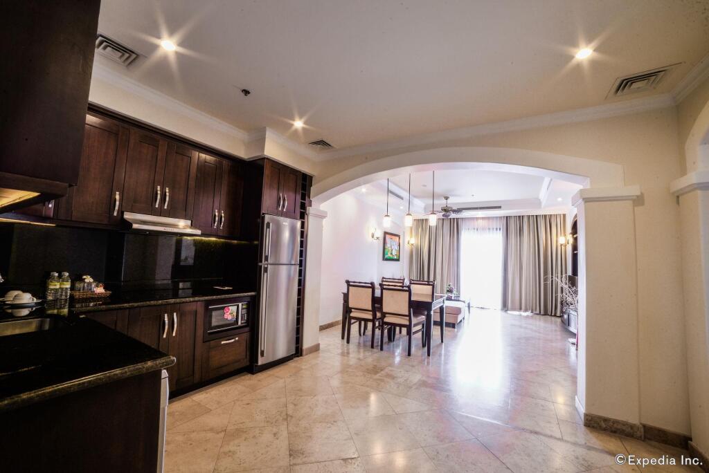 Дананг: Отель Olalani Resort and Condotel