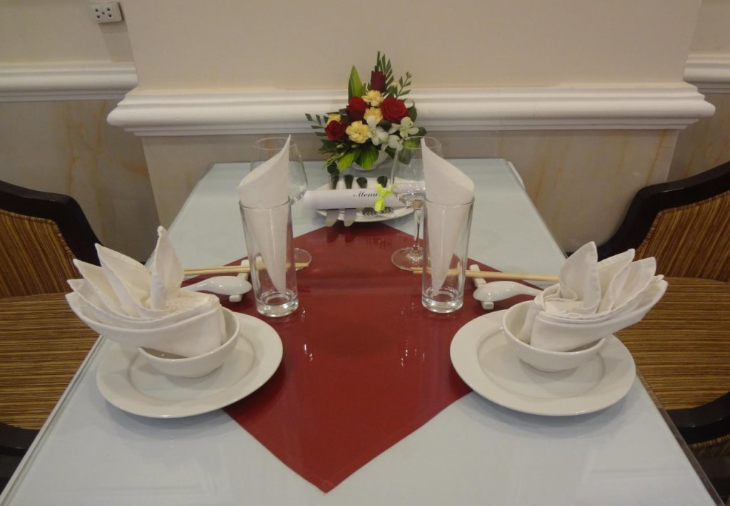Хюэ: Hue Serene Palace Hotel