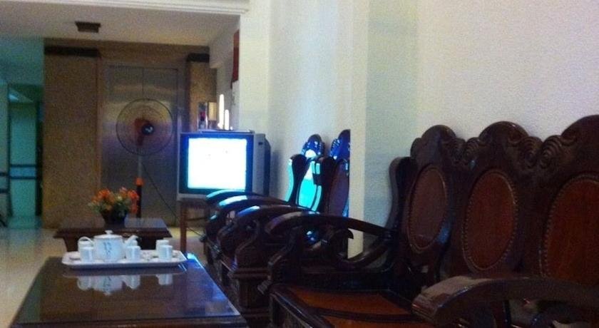 Дананг: Lucky Hotel