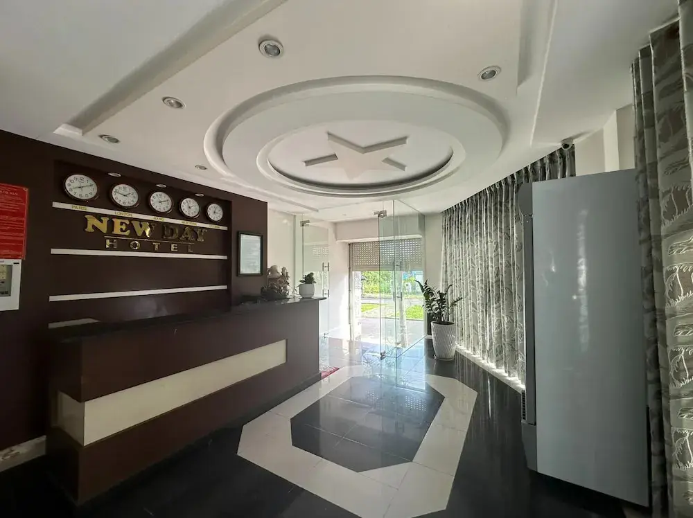 Дананг: New Day Hotel