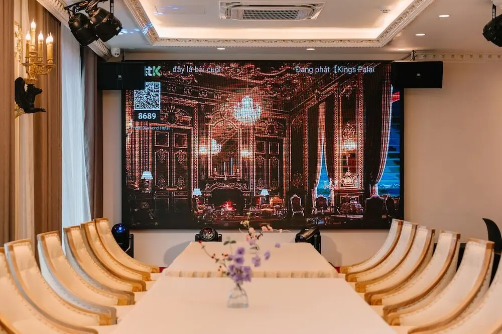 Хайфон: Diamond Hotel