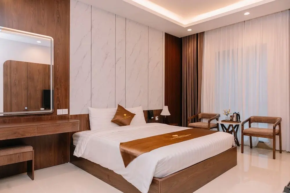 Хайфон: Diamond Hotel