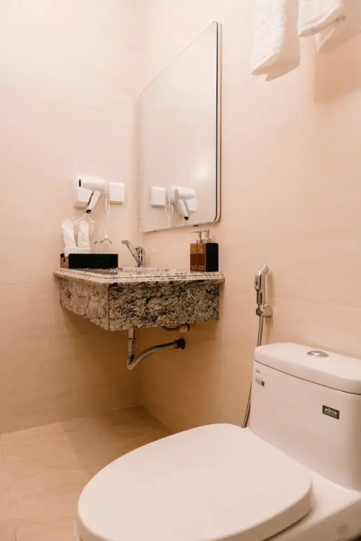 Хайфон: Diamond Hotel