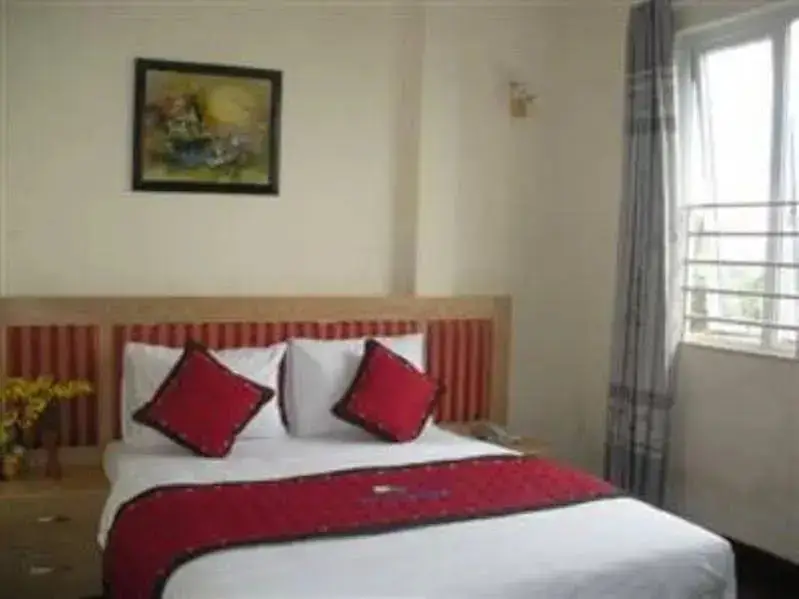 Ханой: Red Hotel 2
