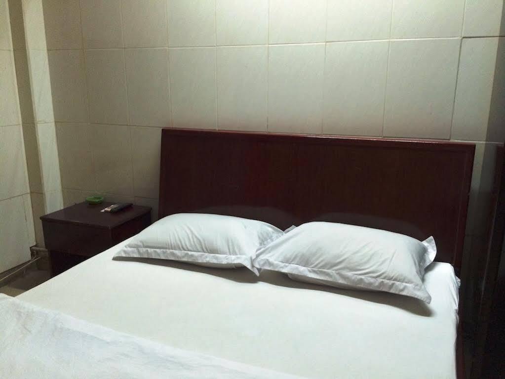 Хошимин: Hong Loan Hotel 1
