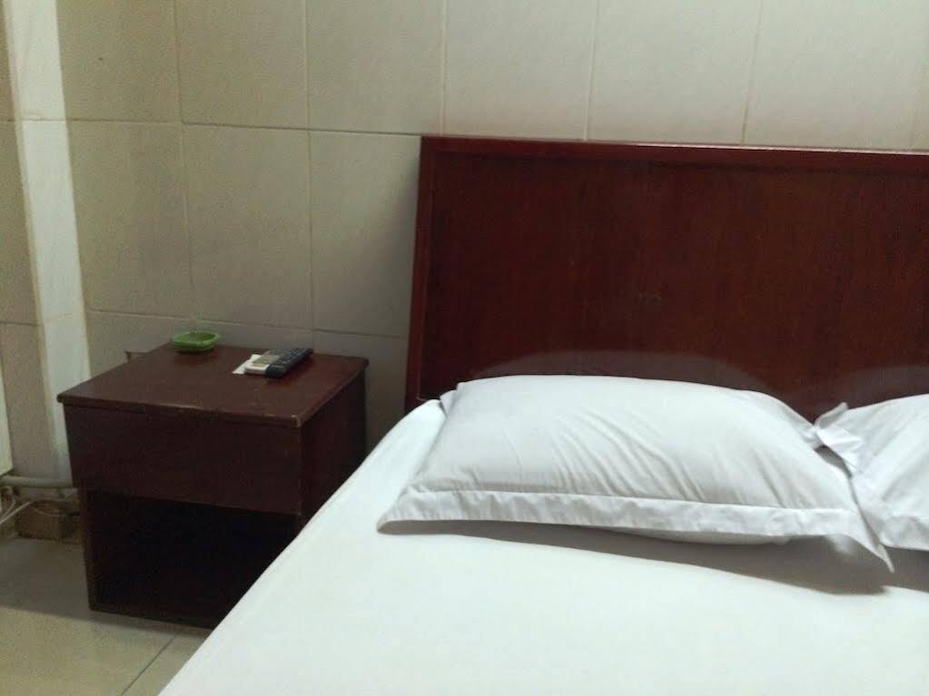 Хошимин: Hong Loan Hotel 1