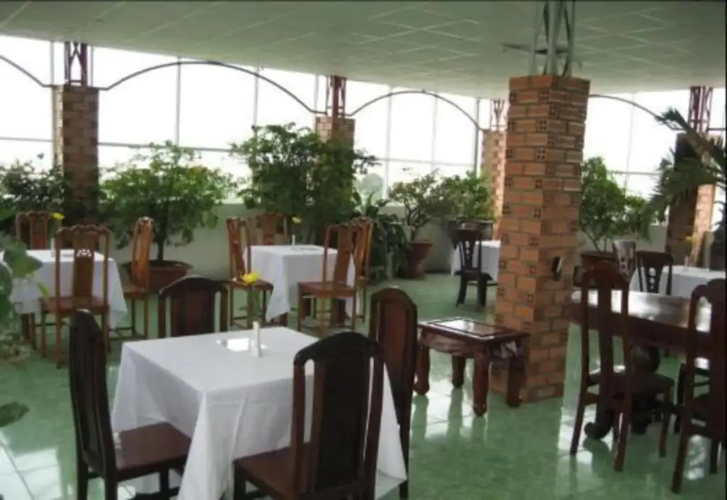 Хошимин: Song Cau Hotel