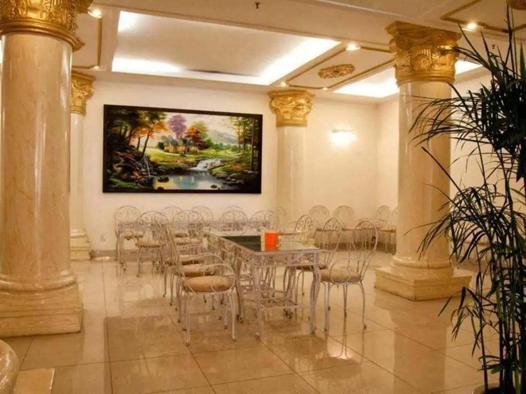 Хошимин: Phi Phung Hotel