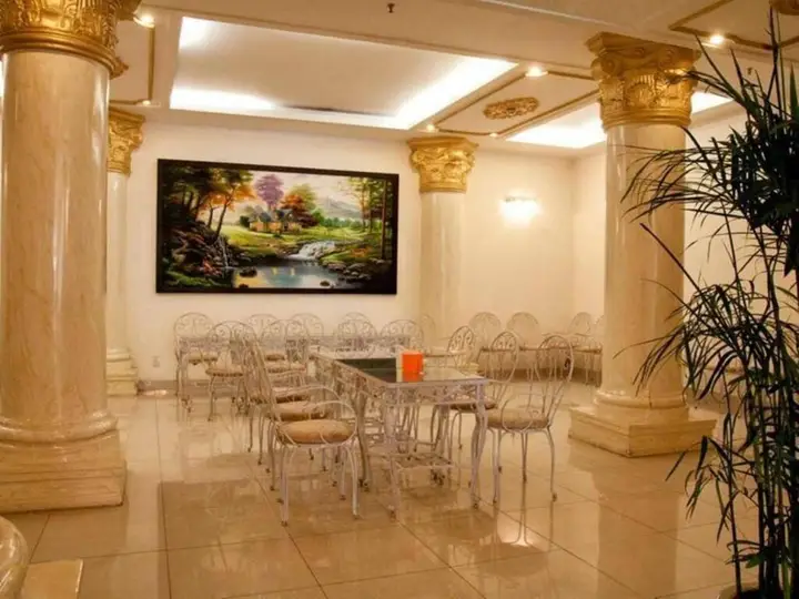 Хошимин: Phi Phung Hotel