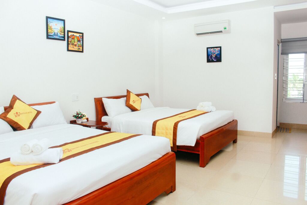 Дананг: Bostand Hotel
