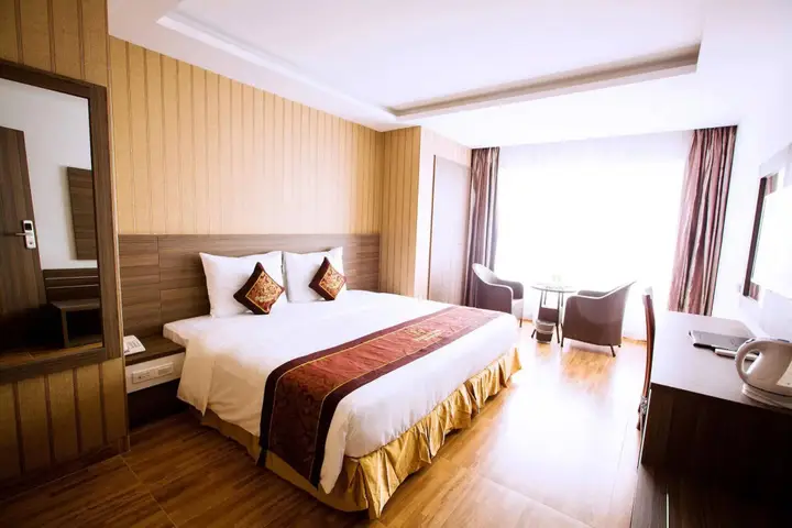 Нячанг: Euro Hotel