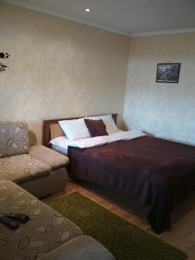 Калининград: Apartment on Artilleriyskaya 51
