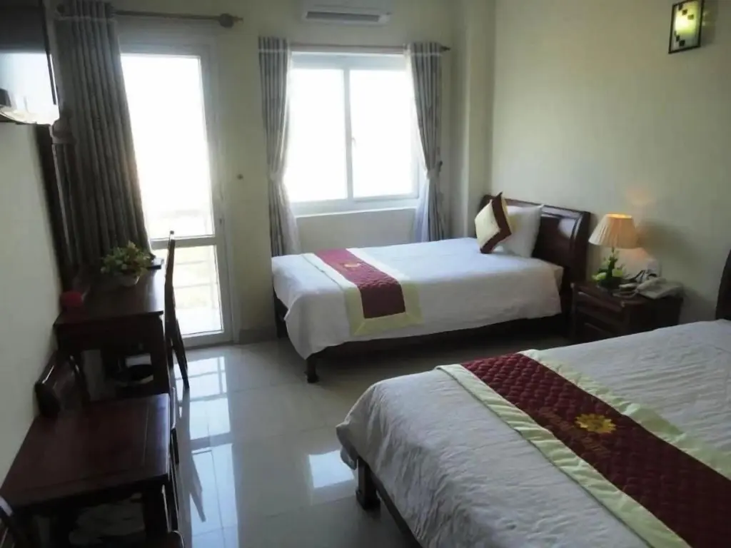 Куинён: Hoang Yen Canary Hotel