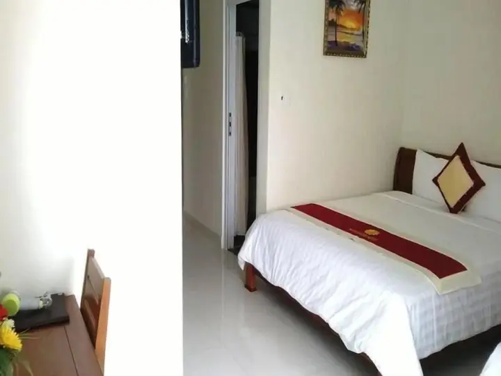 Куинён: Hoang Yen Canary Hotel