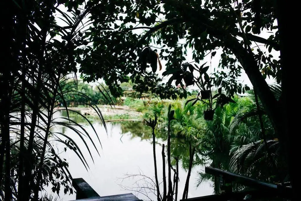 Хойан: Lakeside Homestay
